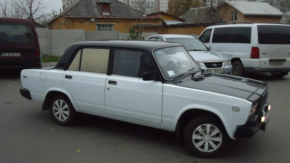 Lada 2107 5