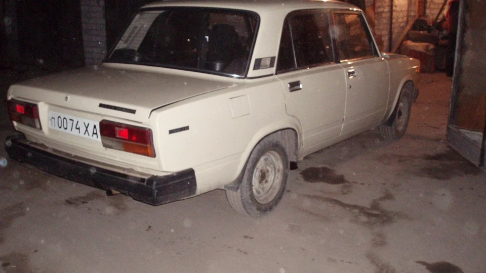 Lada 2107 2