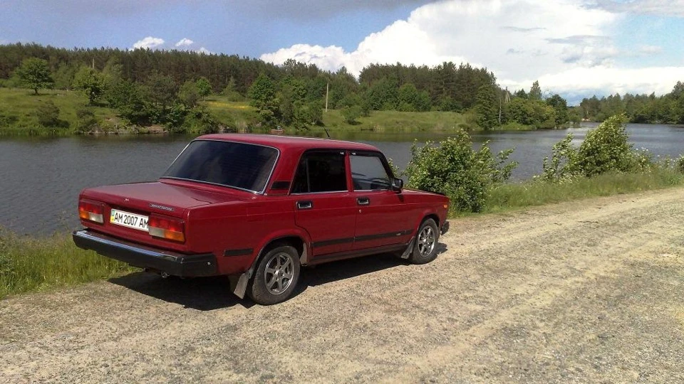 Lada 2107 3