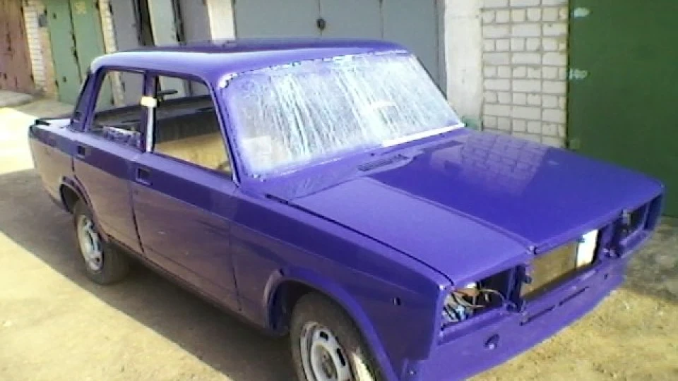 Lada 2107 3