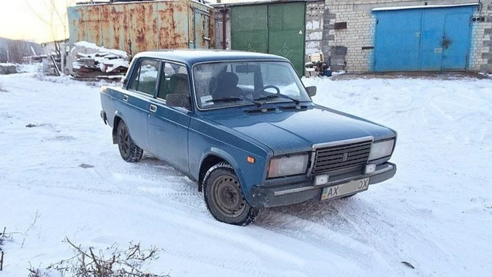 Lada 2107 2