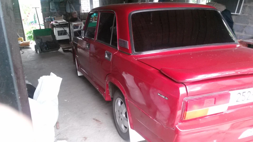 Lada 2107 3