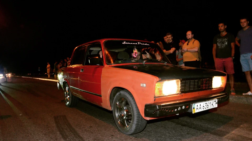 Lada 2107 4