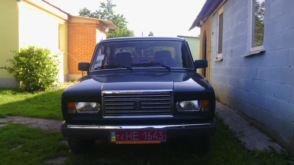 Lada 2107 4