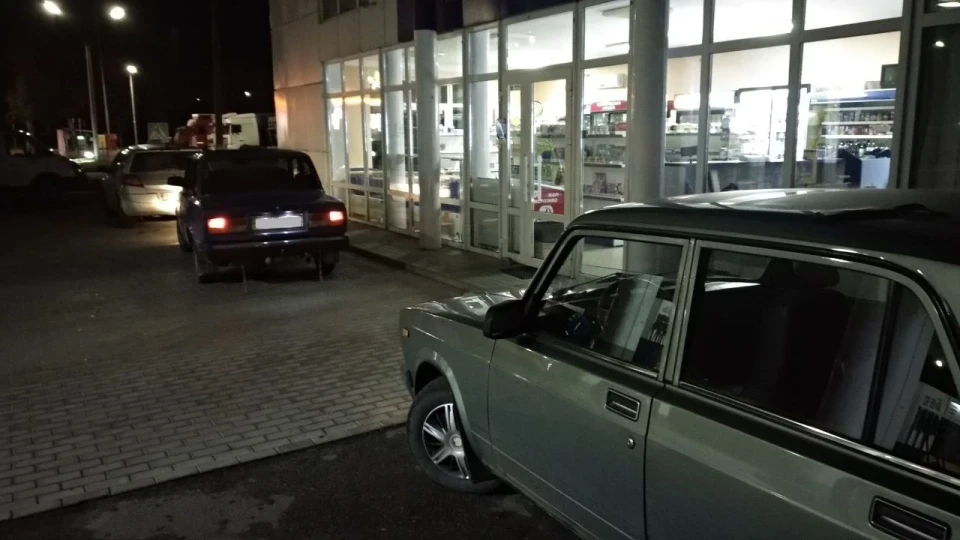 Lada 2107 2