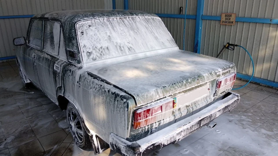 Lada 2107 5