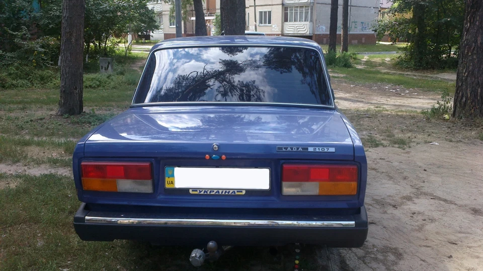 Lada 2107 3