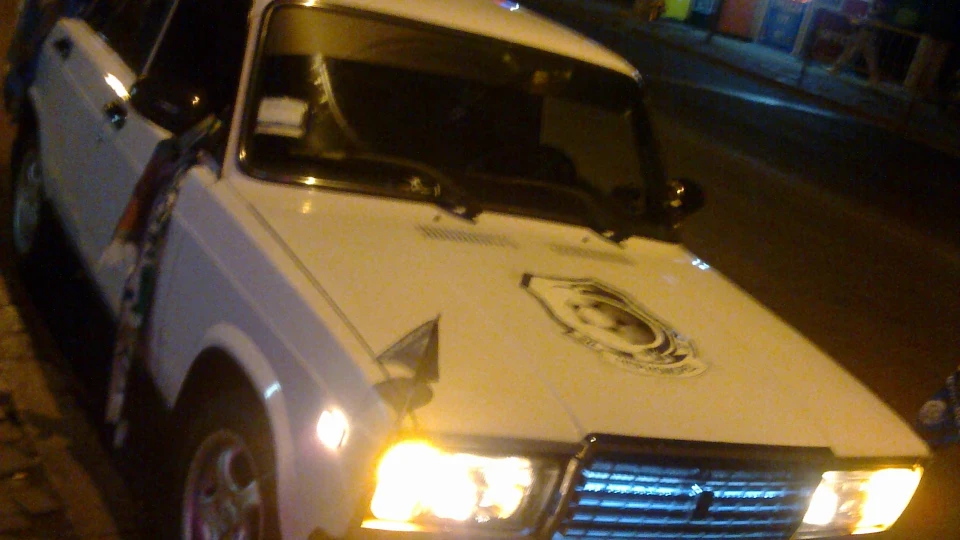 Lada 2107 ) 3