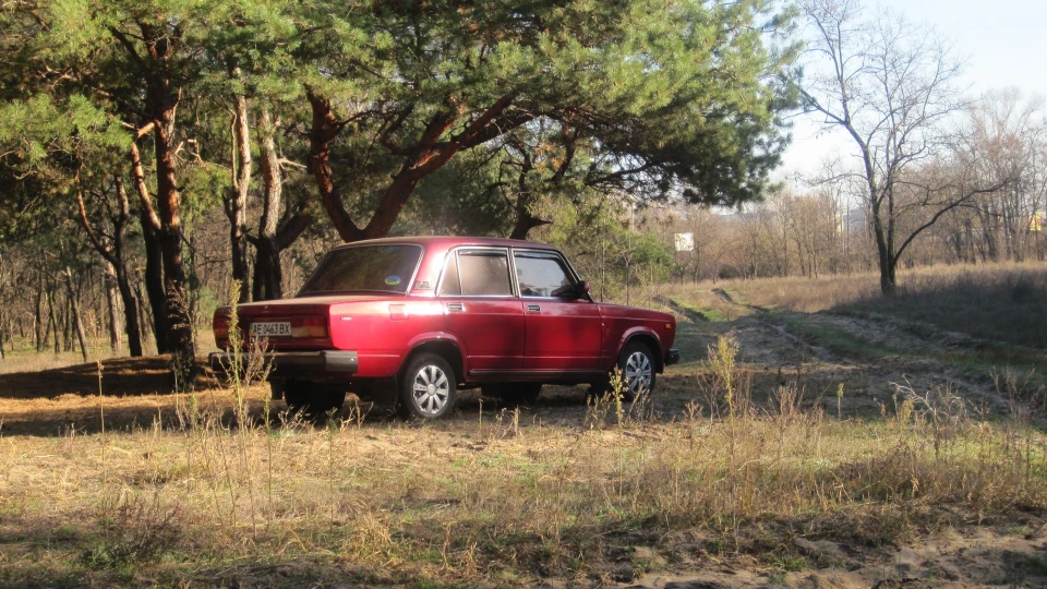 Lada 2107 2