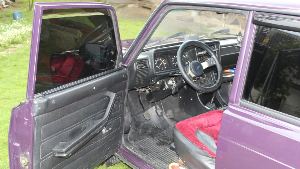 Lada 2107 2