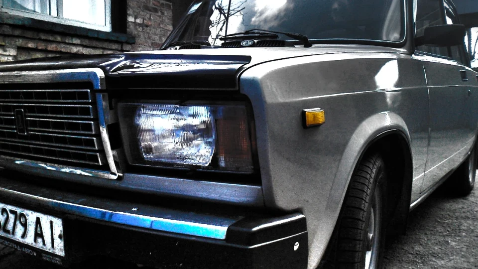 Lada 2107 2