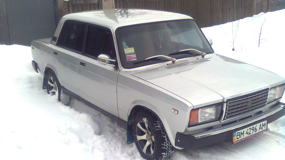 Lada 2107 5