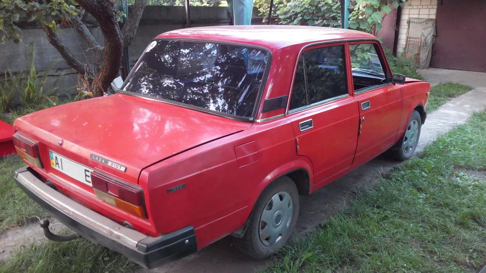 Lada 2107 1.5 атмосферник 3