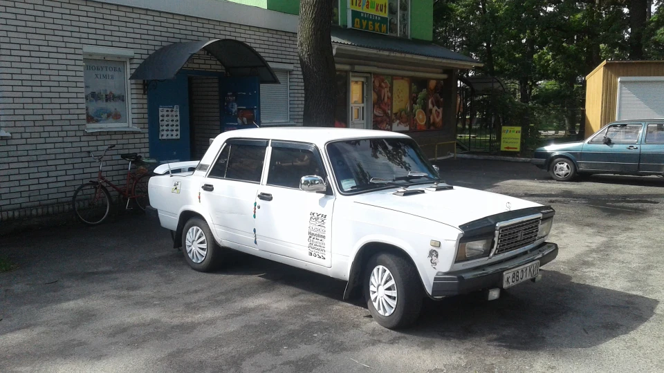 Lada 2107 1.5 біла
