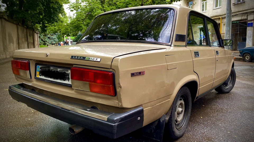 Lada 2107 1500s 4