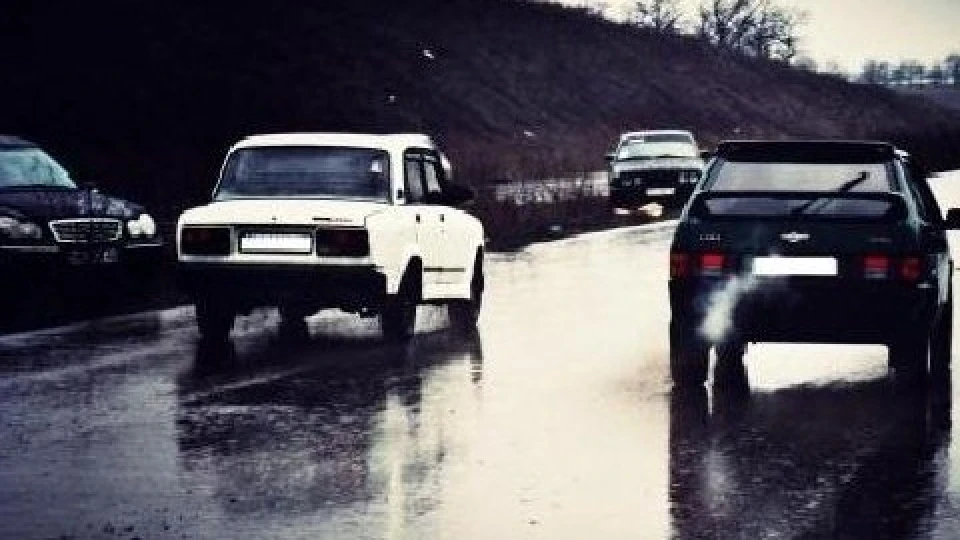 Lada 2107 біла пика) 3