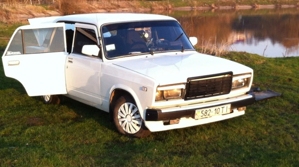 Lada 2107 Білосніжка
