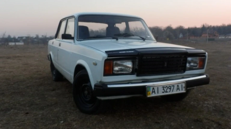 Lada 2107 білосніжка 3
