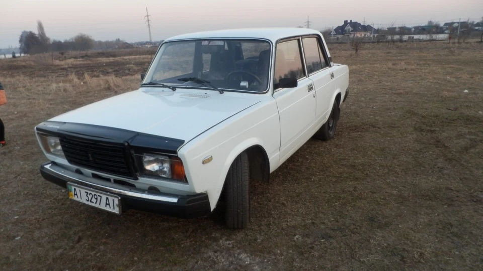 Lada 2107 білосніжка 5
