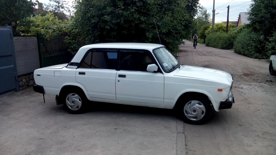 Lada 2107 Білосніжка 2