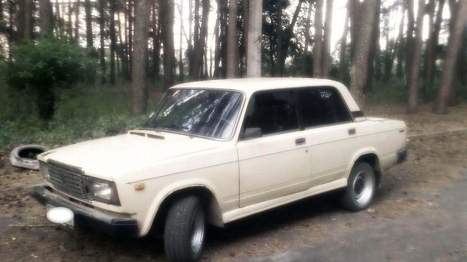 Lada 2107 Беж. 1.5 карб. 3
