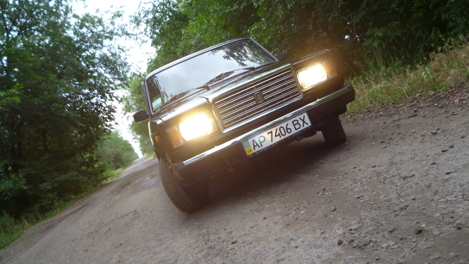 Lada 2107 BLACK 2