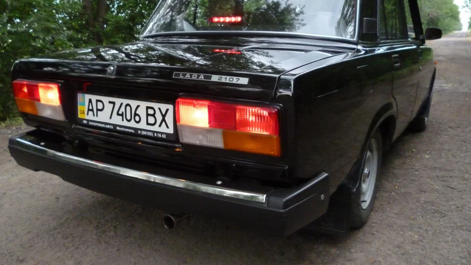 Lada 2107 BLACK 5