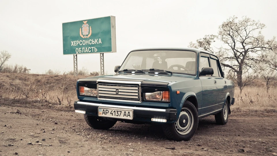 Lada 2107 Box Sedan 5