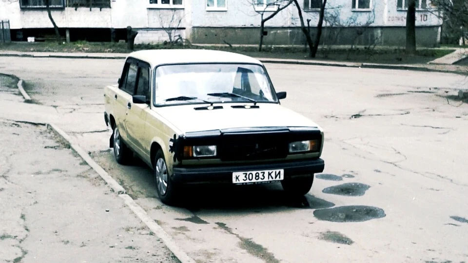 Lada 2107 Caramel 3