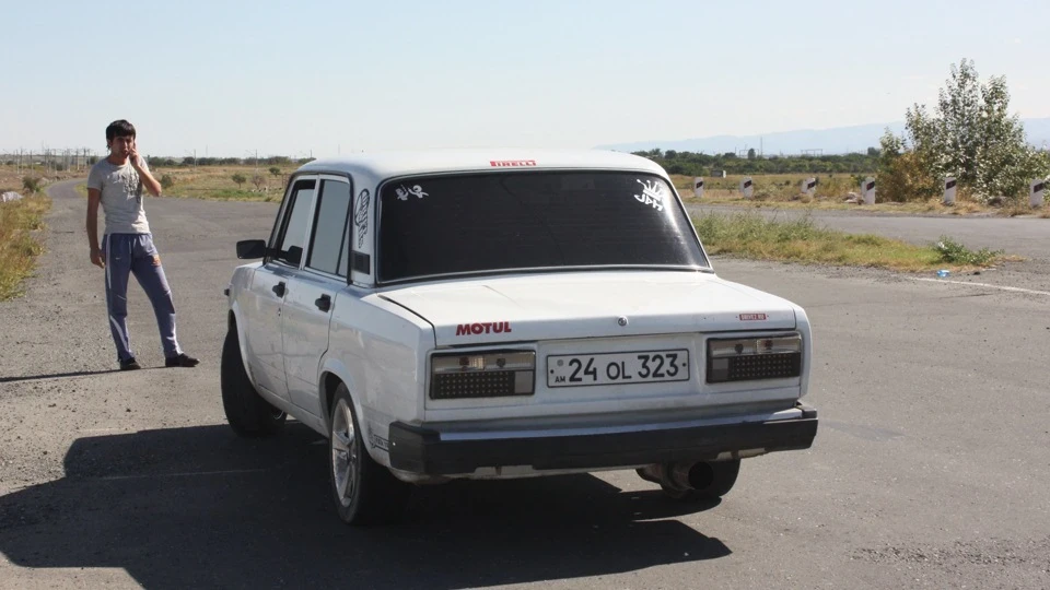 Lada 2107 CBR1000RR 4