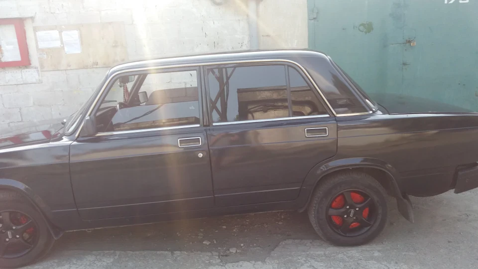 Lada 2107 Чорна ваз 2107 2