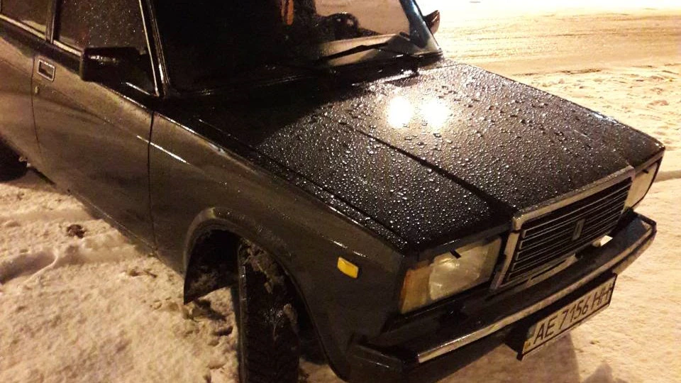 Lada 2107 Чорна ваз 2107 4