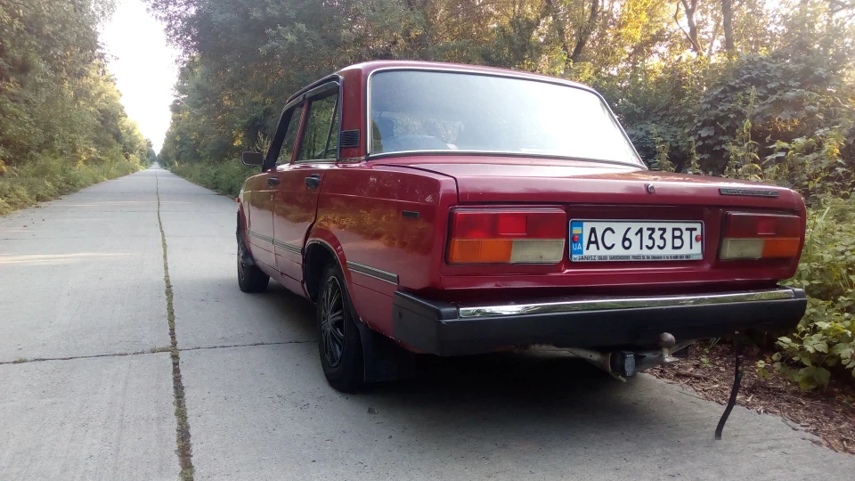 Lada 2107 "Crazy Cherry" 2