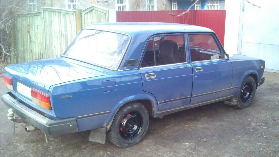 Lada 2107 full stock