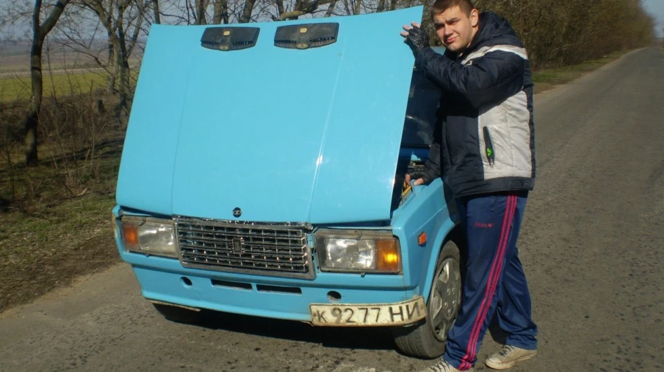Lada 2107 Блакитний металік та 9 сек 3