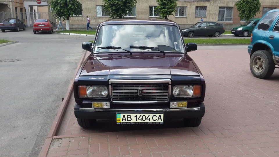 Lada 2107 Granat 1.6i 2
