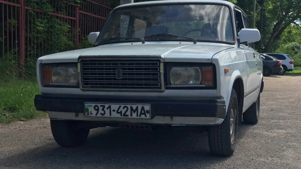 Lada 2107 Фарбоване відро 4
