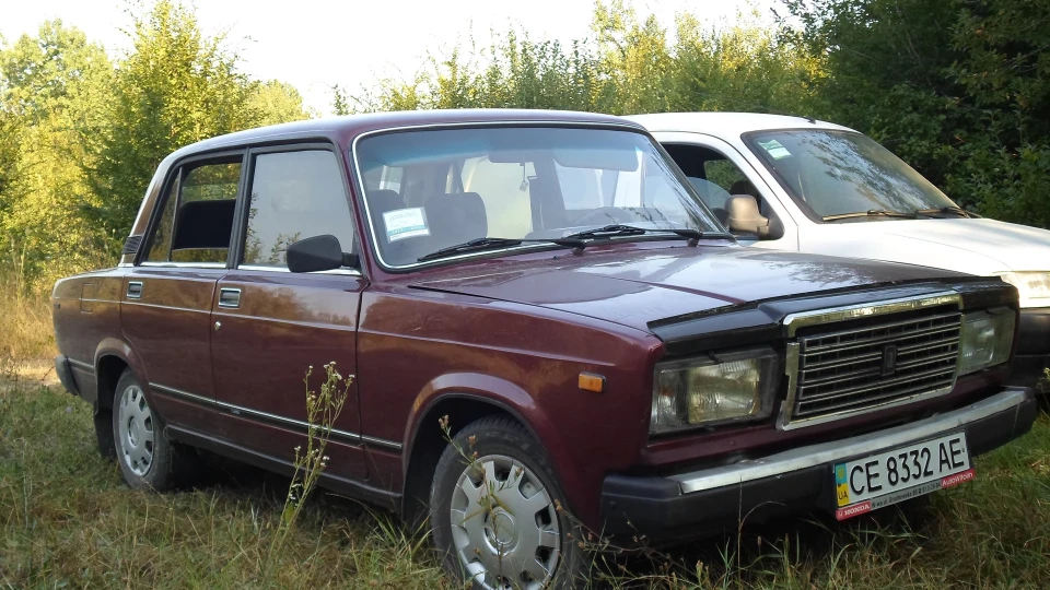 Lada 2107 красний металик 4