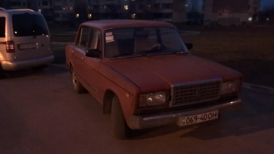 Lada 2107 квадратик на посадці))) 4