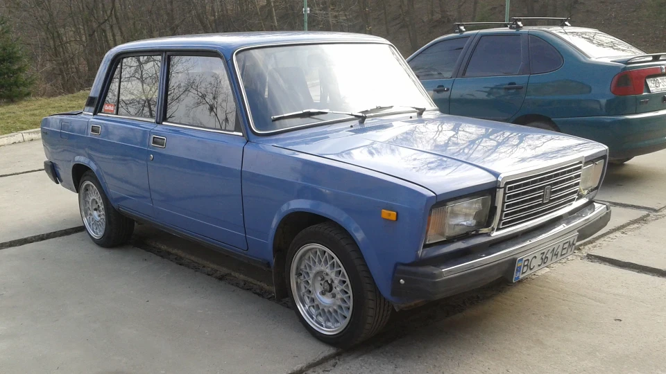 Lada 2107 L'89 3