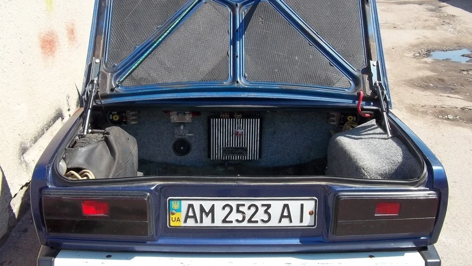Lada 2107 M 2