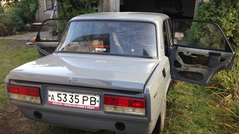 Lada 2107 Nardo Grey 3