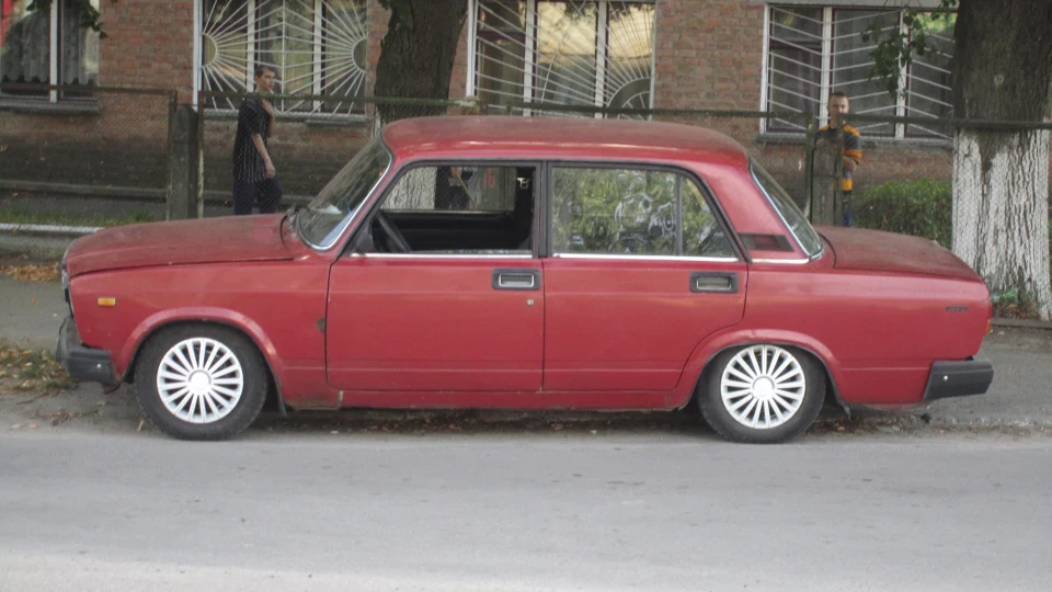 Lada 2107 напівседан 🚗💨 3