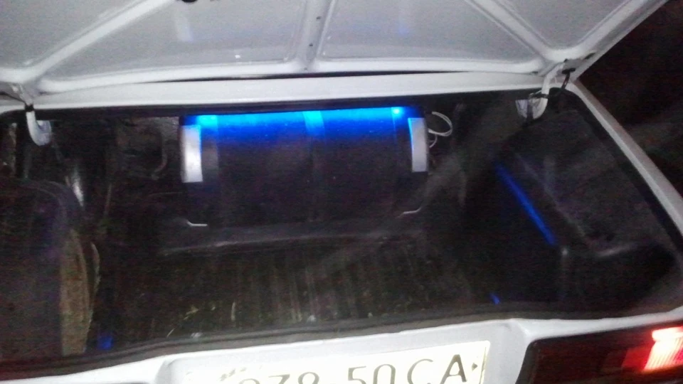 Lada 2107 у коло тонована 2