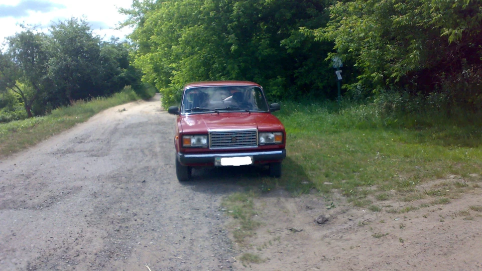 Lada 2107 Вишня 3