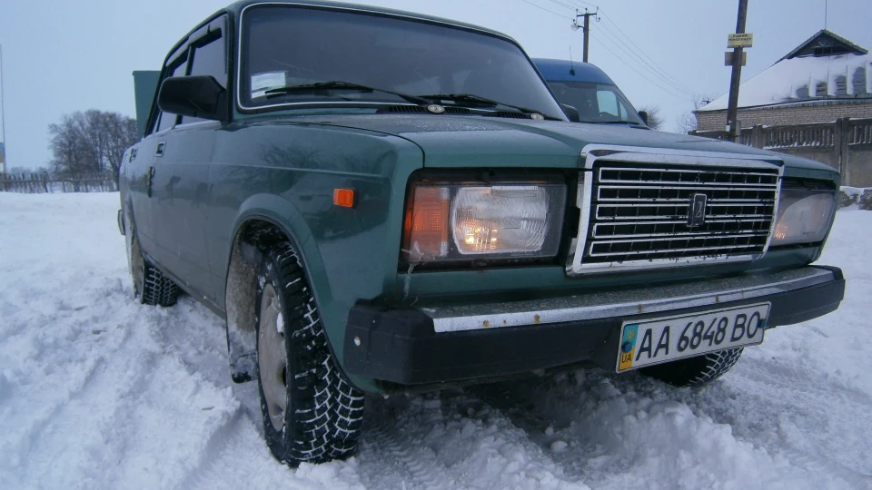 Lada 2107 Зелений Металік 4
