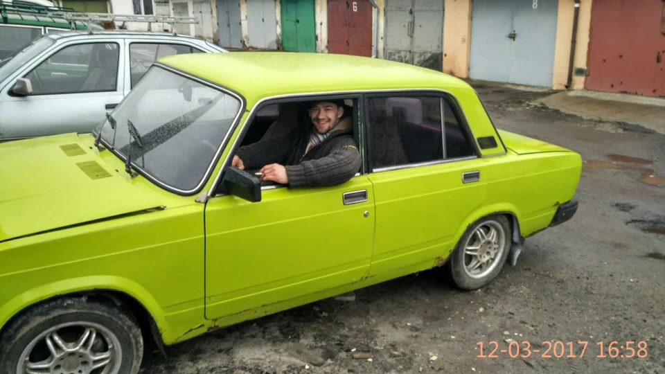 Lada 2107 зелений шершень 2