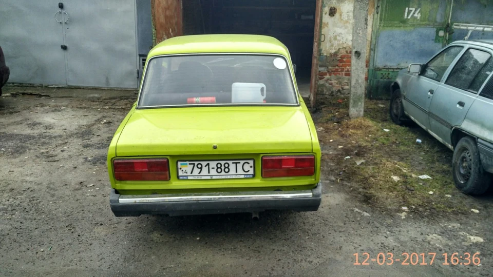 Lada 2107 зелений шершень 3