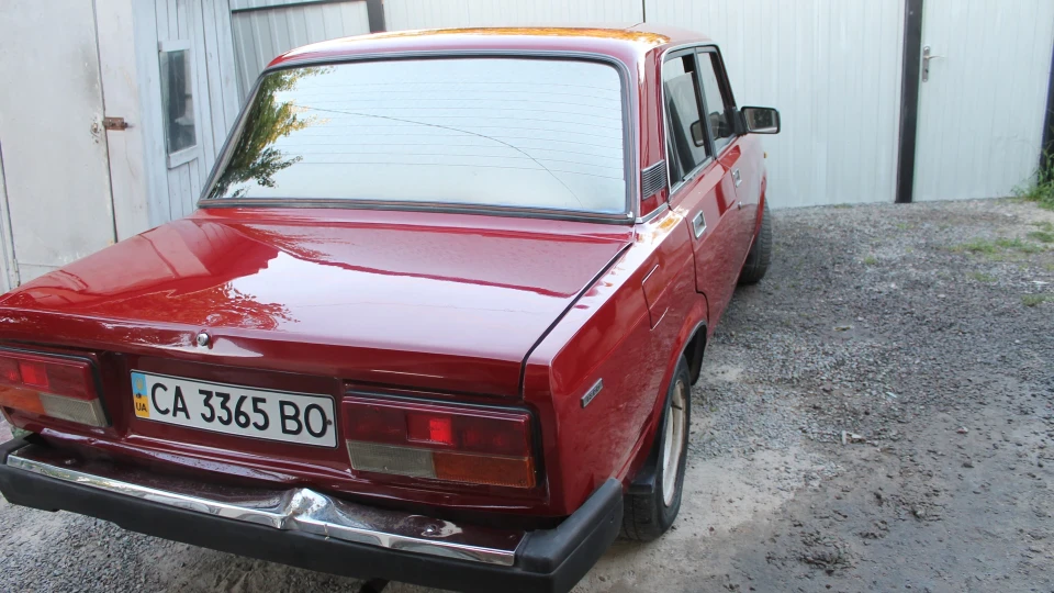 Lada 2107 Жигуліні 3