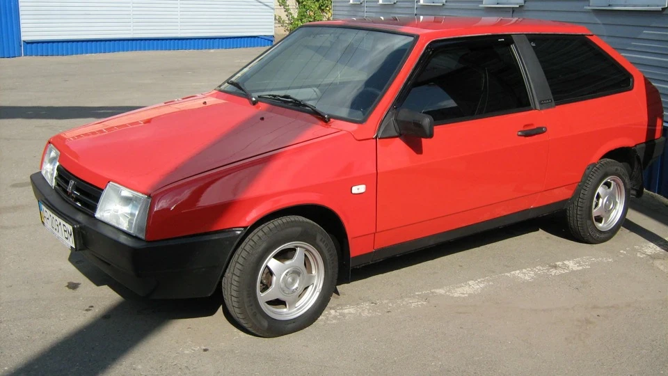 Lada 2108 3